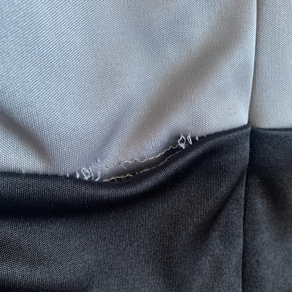 Dress - Picture 6 of 8